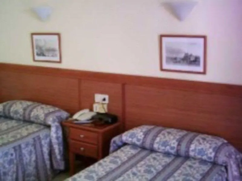 Hotel Cabello Torremolinos